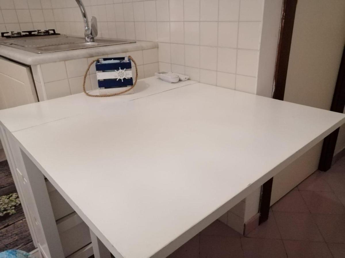 Casa Vacanze Flora Vietri Buitenkant foto